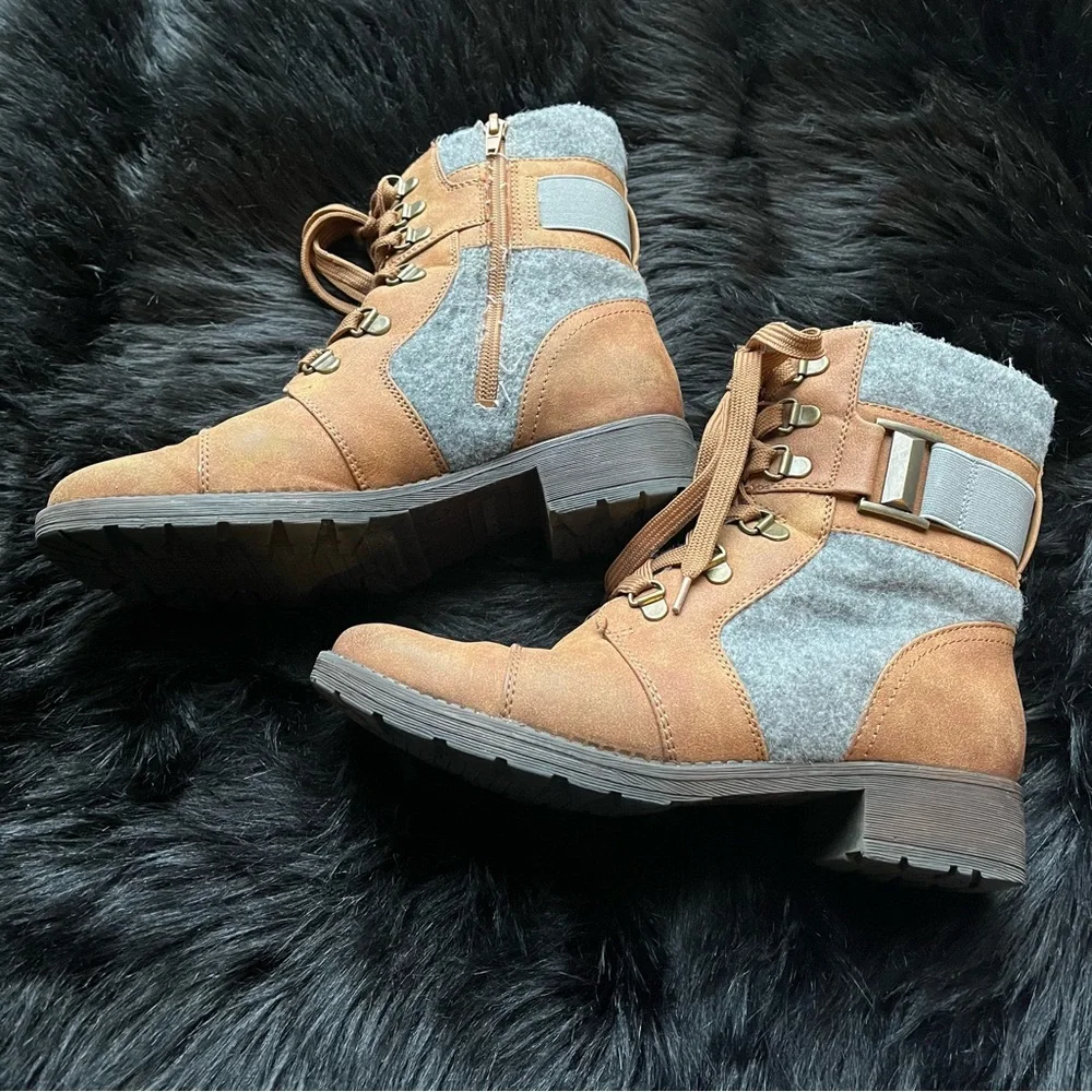 Crown Vintage “Nadia” Ankle Boots - Picture 9 of 10